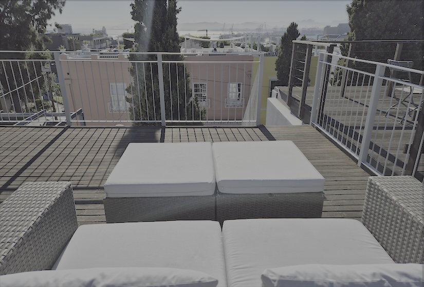 77 Loader Street - roof deck & views